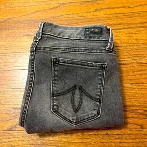 Level 99 Lily Crop gray jeans